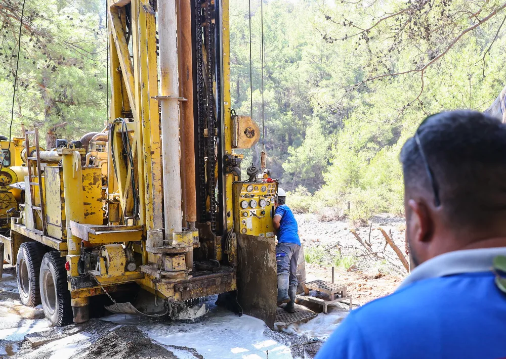 Tekirova’nın içme suyu sıkıntısına ASAT’tan çözüm    Sondaj çalışmaları hızla devam ediyor
