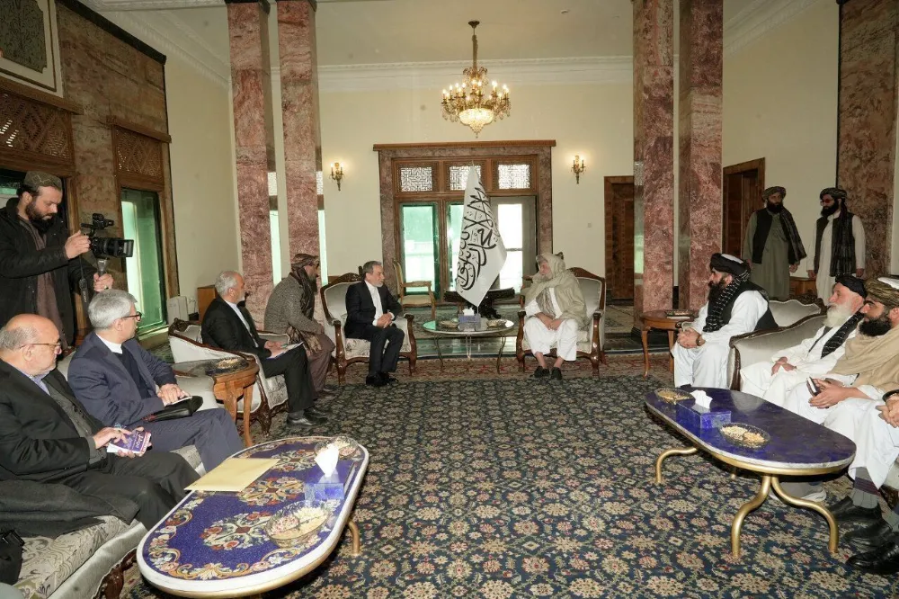 Irakçı: İran ve Afganistan