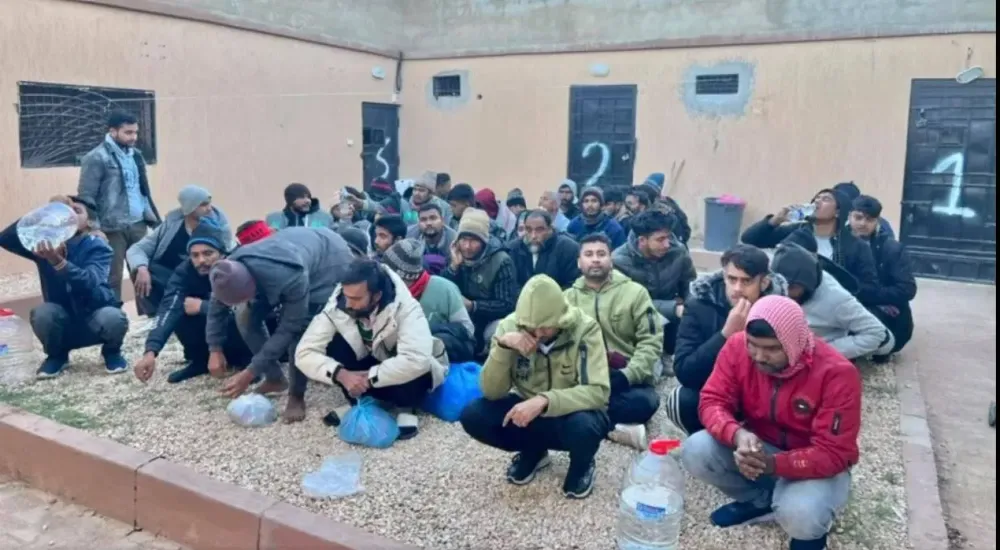 Libya: Bir çete tarafından kötü koşullarda tutulan 263 kaçak göçmenin kurtarılması