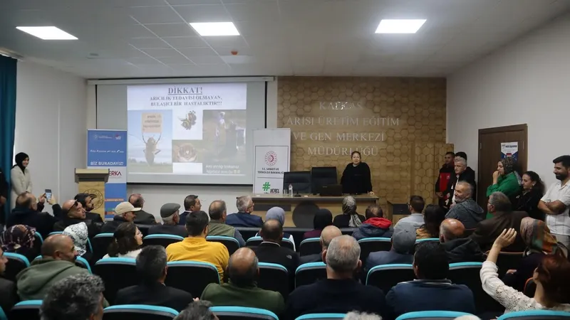 Ardahan’da arıcılara yönelik eğitim programı düzenlendi