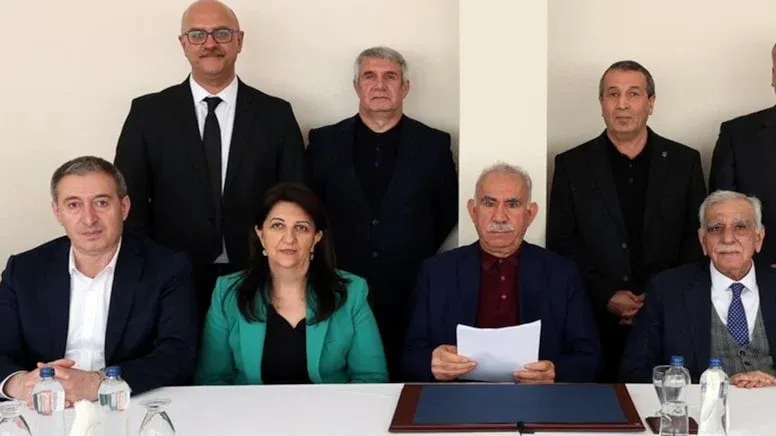 AKP’nin “Terörsüz Türkiye” Planı İttifakta Gerilim Yaratabilir: DEM Parti Ne Diyecek?