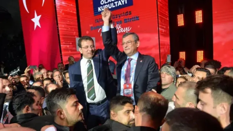 Gözler saat 14.00’te: Mahkemeden CHP İstanbul İl Kongresi için durdurma talebi 