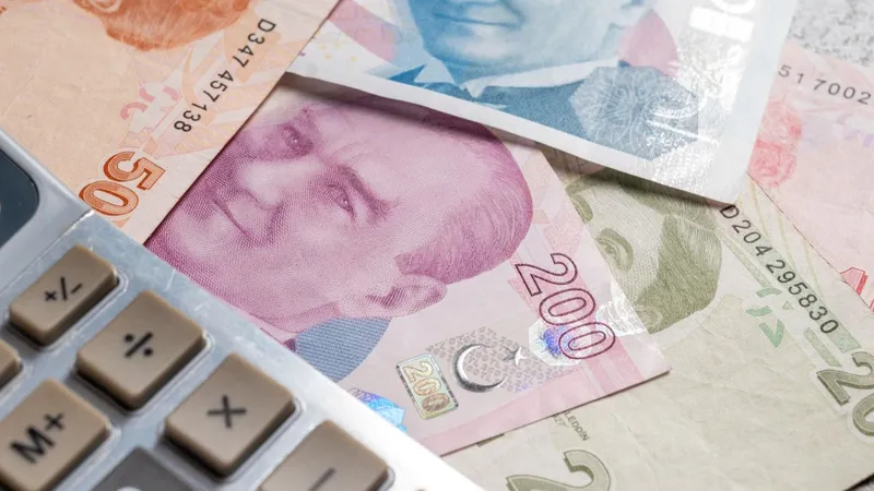 Bazı meslek gruplarına yıllık harç zorunluluğu geliyor 