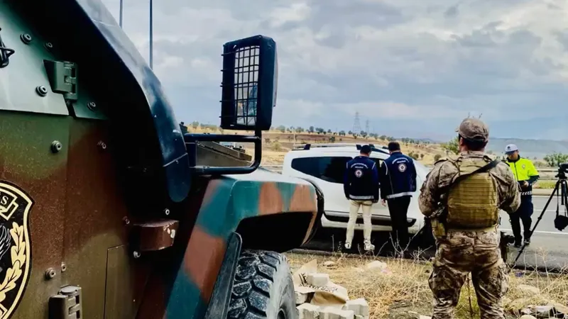 İçişleri’nden göç operasyonu: 81 ilde binlerce kişi denetlendi