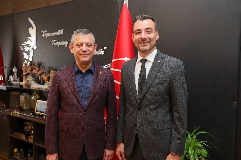 MANAVGAT BELEDİYE BAŞKAN VEKİLİ AV. MEHMET ÇİÇEK’TEN CHP GENEL BAŞKANI ÖZGÜR ÖZEL’E ZİYARET