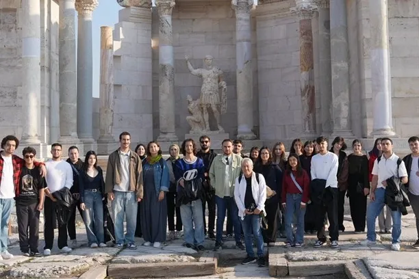 Denizli Büyükşehir’den gençlere yönelik turizm atağı