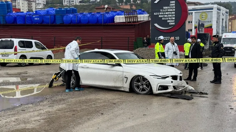 Alkollü sürücünün çarptığı üniversite öğrencisi hayatını kaybetti