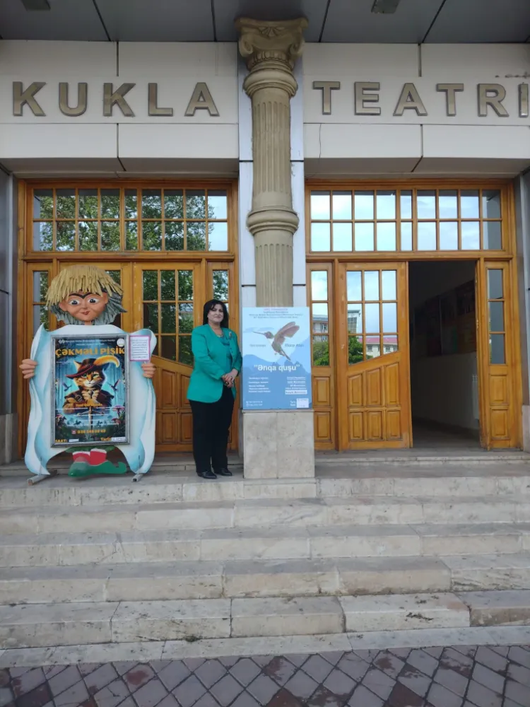 Eluca Atalı: Tiyatronun İnsan ve Toplum Yansıtıcısı