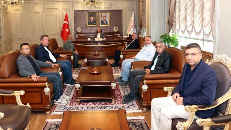 Adıyaman Basın Kartı Sahipleri Derneği, Vali Osman Varol ile bir araya geldi  