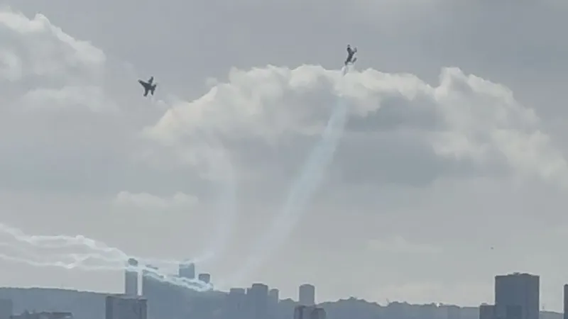 Ankara semalarında SOLOTÜRK şöleni: 29 Ekim provaları nefes kesti