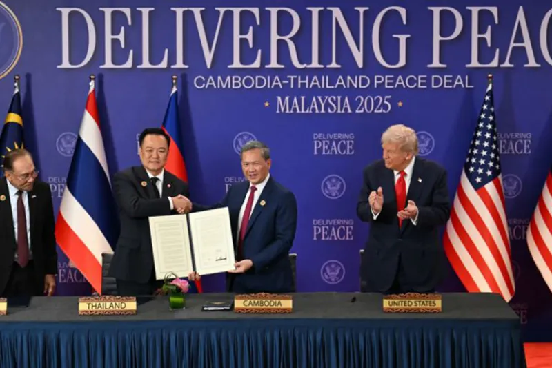 Tayland ve Kamboçya barış anlaşması imzaladı