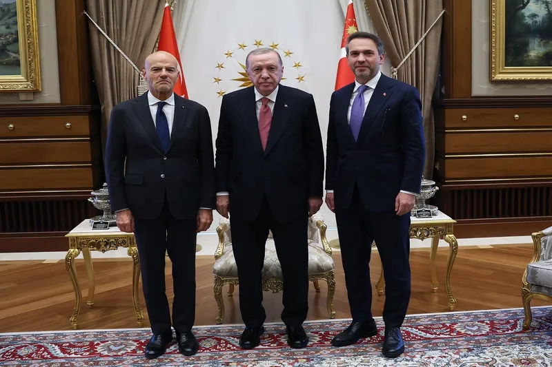 Cumhurbaşkanı Erdoğan, İtalya Milli Hidrokarbon Ajansı Başkanı Descalzi