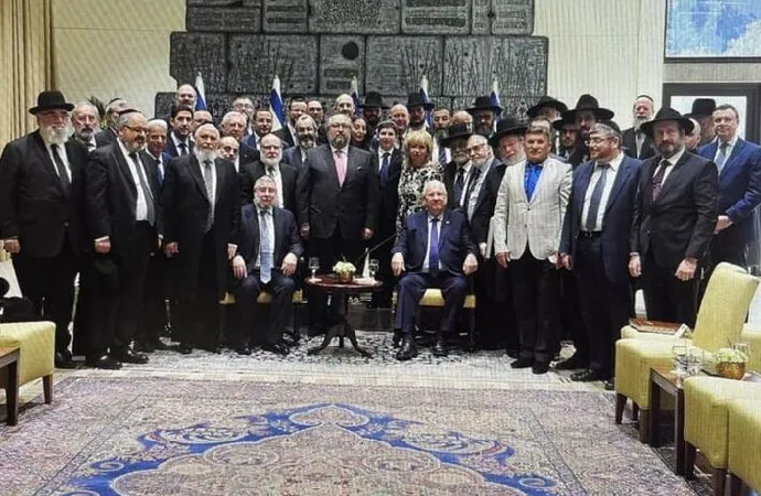 Azerbaycan’daki Hahamlar Toplantısı Üzerine: Özünü Bilmeyenlerin Şaşkınlığı