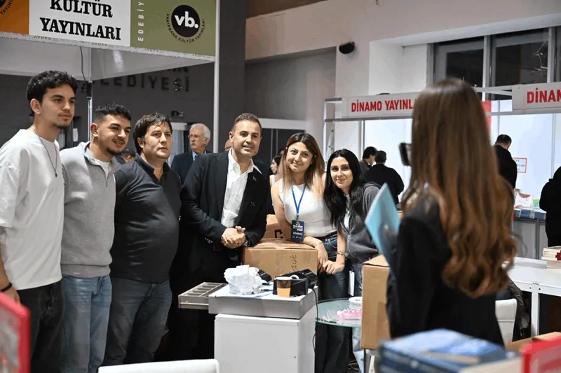 Akın: Balıkesir Kitap Fuarı, Türkiye’ye Örnek Oldu