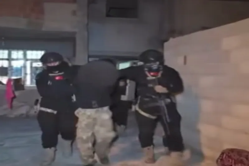 Adana’da DAİŞ operasyonu: 6 şüpheli gözaltında