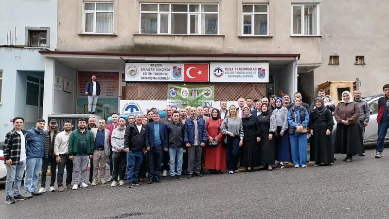 Kurucu başkan güven tazeledi