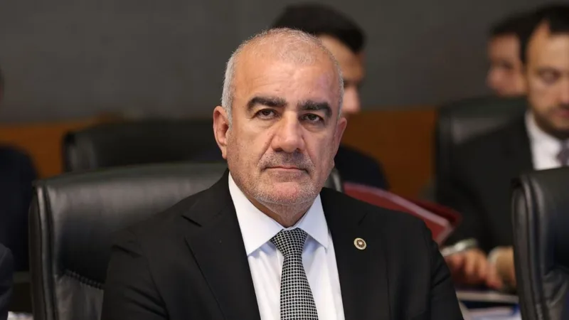 Milletvekili Hüseyin Özhan ’dan 29 Ekim Cumhuriyet Bayramı mesajı 