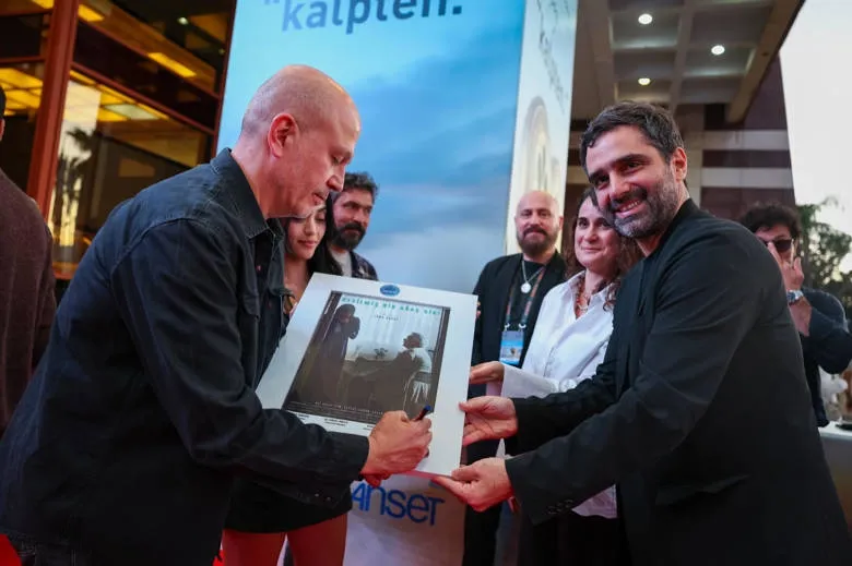 “Kesilmiş Bir Ağaç Gibi” ve “Noir” filmleri seyirciyle buluştu