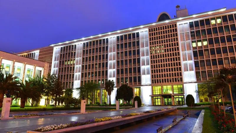 İBB’de “Veri Sızdırma” soruşturmasında 4 kişiye gözaltı kararı