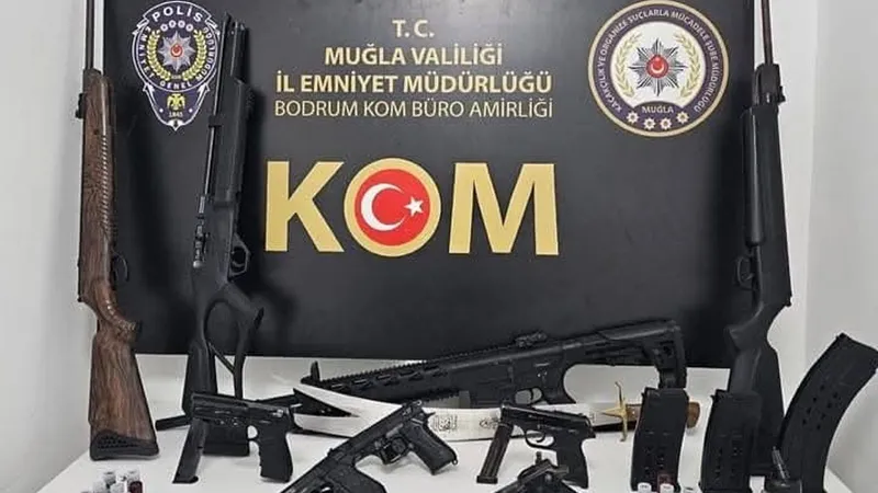 Muğla’da ruhsatsız silah operasyonu: 4 tutuklama