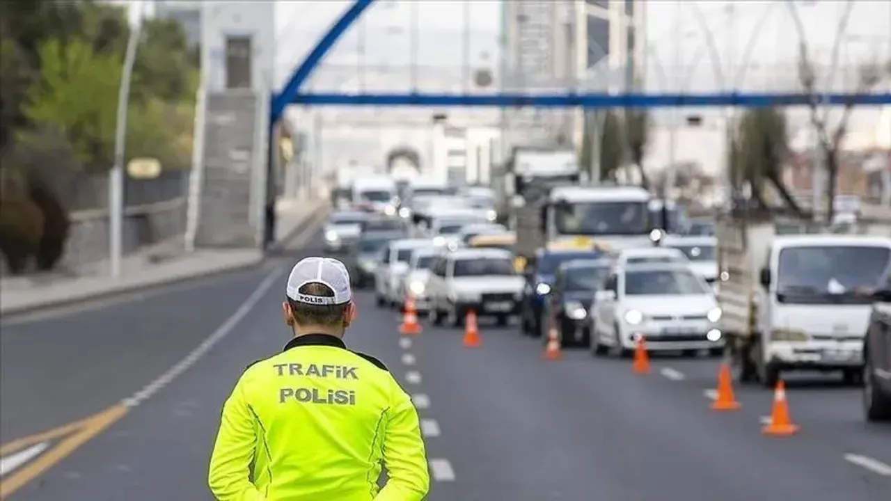 Başkentte trafiğe dikkat: Hangi yollar bugün kapatılacak?