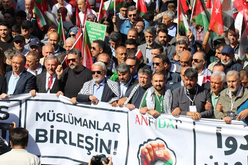 HÜDA PAR Genel Başkanı Yapıcıoğlu: Gazze özgür olana kadar kararlılıkla mücadele sürecek