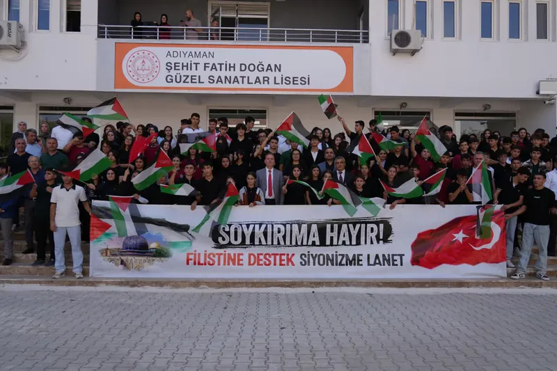 Adıyaman’da tüm okullarda Filistin için farkındalık etkinliği gerçekleştirildi