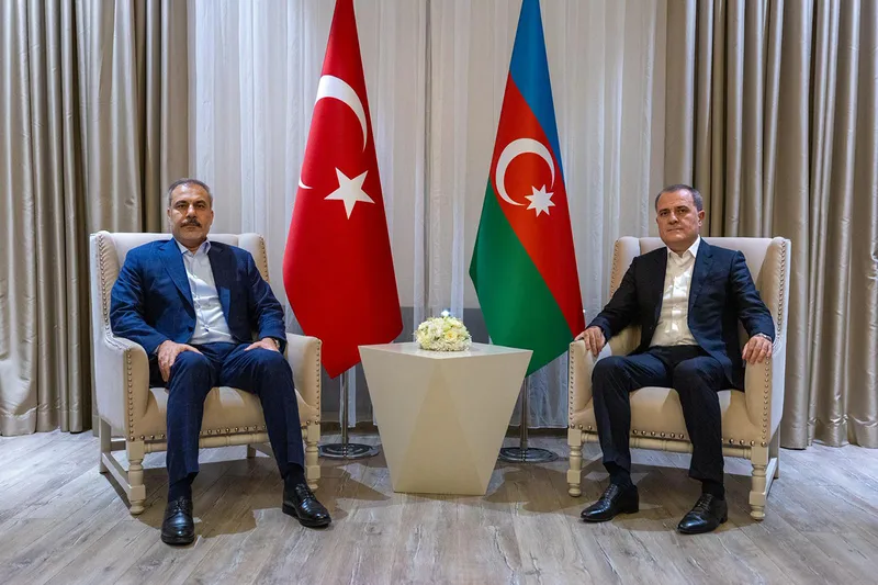 Dışişleri Bakanı Fidan, Azerbaycan Dışişleri Bakanı Bayramov ile görüştü