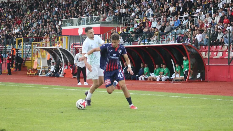 Düzcespor, sahasında Çayelispor