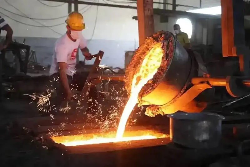 Sanayi üretim endeksi eylülde yıllık bazda arttı, aylık bazda geriledi