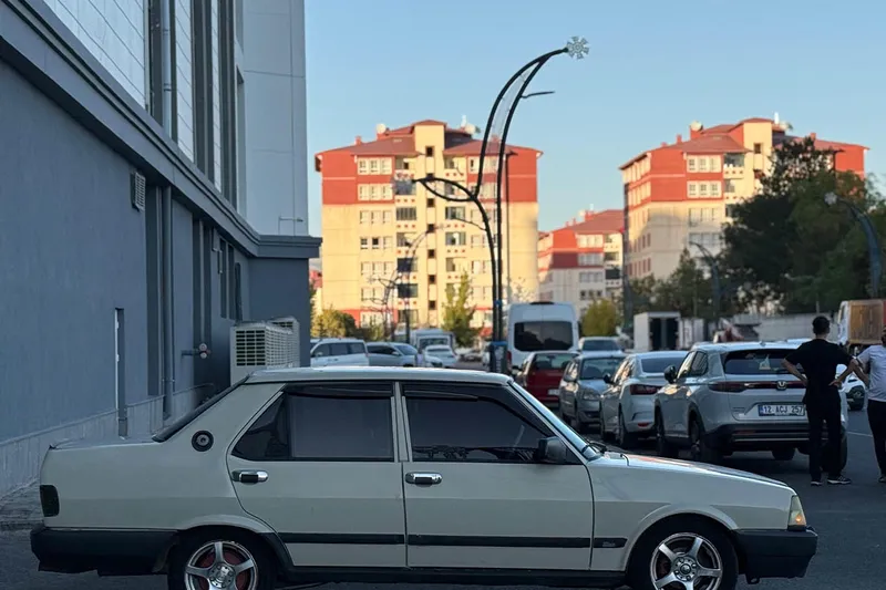 Bingöl’de aracını satılığa çıkaran vatandaş gelirinin tamamını Gazze’ye bağışlayacak