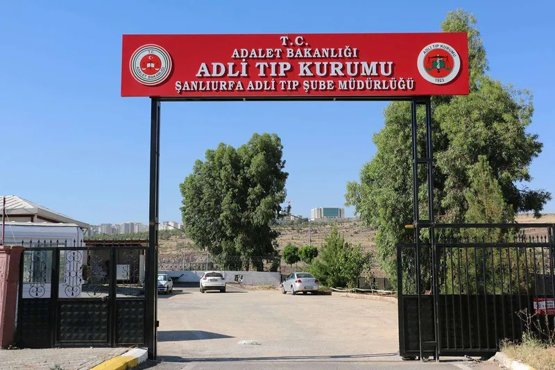 Şanlıurfa’da tarım makinesine kapılan çiftçi öldü