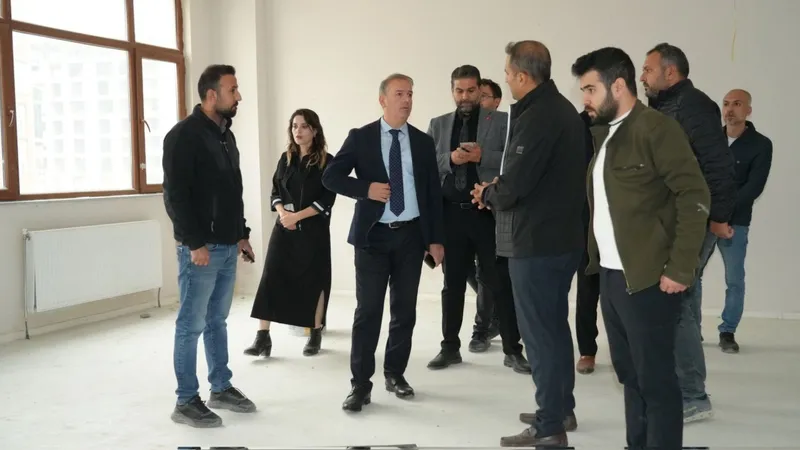 İl Millî Eğitim Müdürü Ali Tosun, eğitim yatırımlarını sahada inceledi 