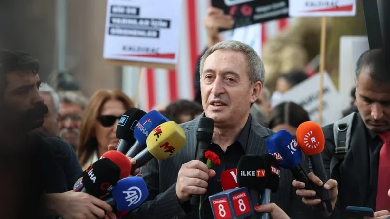 DEM Parti Genel Başkanı Bakırhan: ‘Ahmet Türk ve Ekrem İmamoğlu