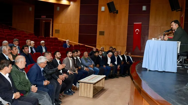 Kahta’da Kasım ayı Köylere Hizmet Götürme Birliği Toplantısı yapıldı 