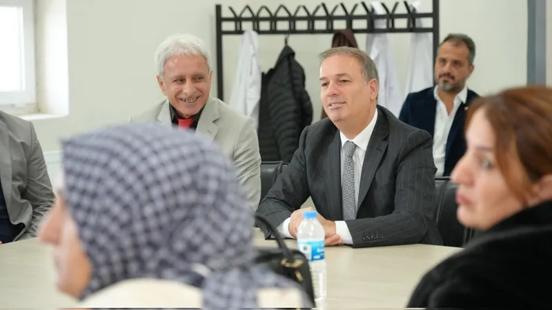 İl Milli Eğitim Müdürü Tosun, Adıyaman Lisesi’ni ziyaret etti 