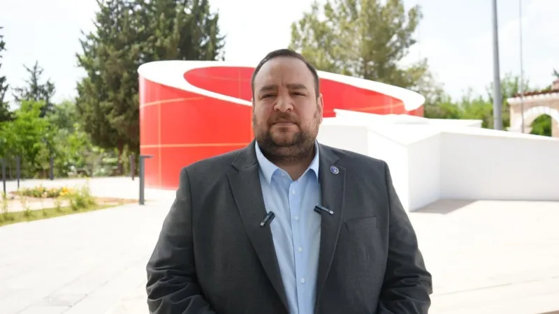 Emircan Ahmet Alsan: ‘Öğretmenlerimiz adaletli ve aydınlık bir Türkiye’nin temel taşıdır’ 