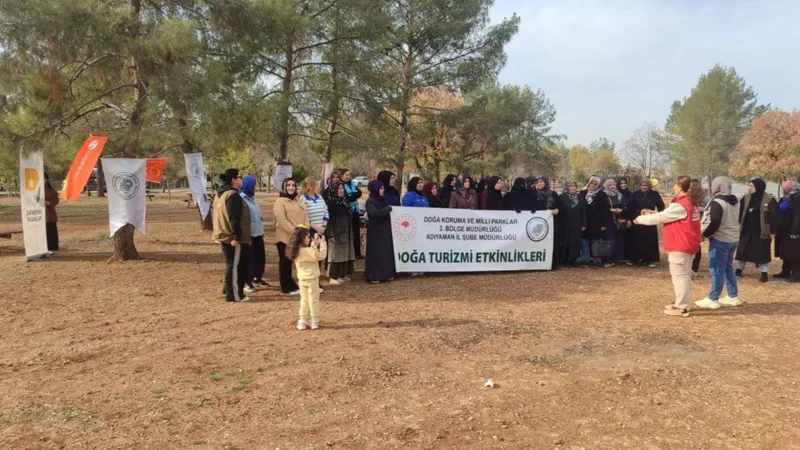Gazihandede Mesire Alanı’nda, kuş gözlem ve doğa yürüyüşü etkinliği yapıldı 