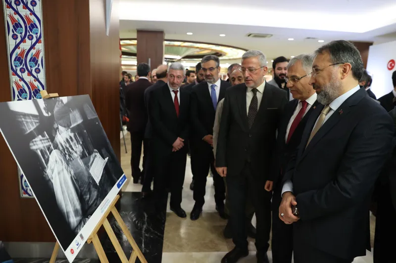 Camiler ve Cami Eksenli Din Hizmetleri Fotoğraf Sergisi, Ankara’da açıldı
