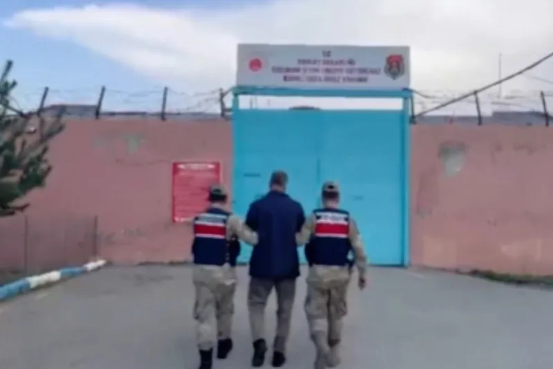 FETÖ’nün güncel yapılanmasına operasyon: 92 şüpheli yakalandı