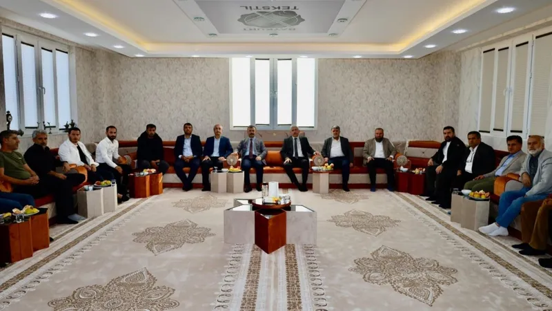 Başkan Hallaç, OSB Sanayi Sitesi esnafıyla bir araya geldi 