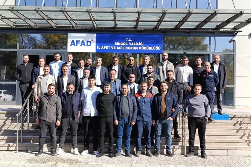 Gönüllü arama kurtarma ekibi, TDV uzmanlarından eğitim aldı