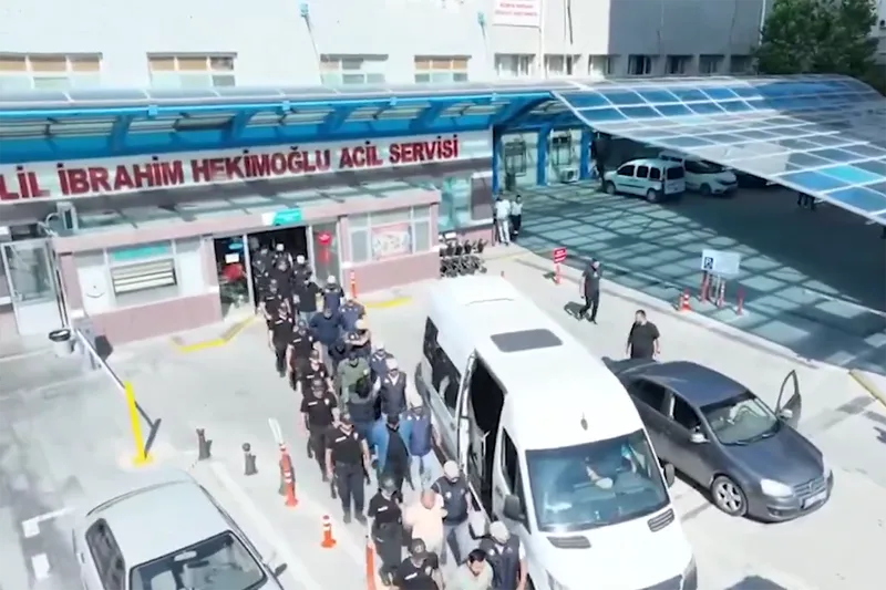 45 ilde FETÖ operasyonu: 178 şüpheli yakalandı