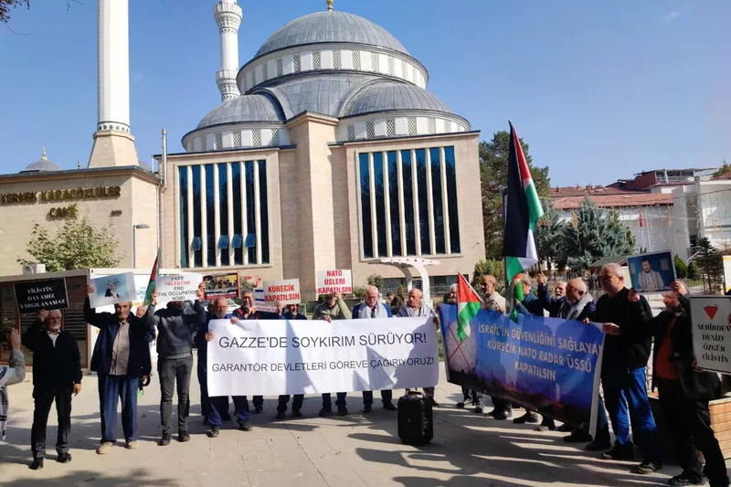Mavi Marmara Gazisi Tunç: Sözde ateşkesin garantörü olan devletler nerede?