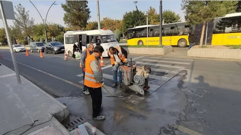 Batman’da 25 noktaya LED’li yaya geçidi