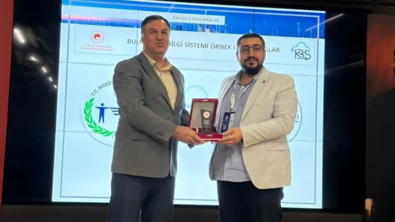 Kahta Belediyesi’ne Coğrafi Bilgi Sistemleri Genel Müdürlüğü’nden Başarı Ödülü: 400 belediye arasında örnek gösterildi 