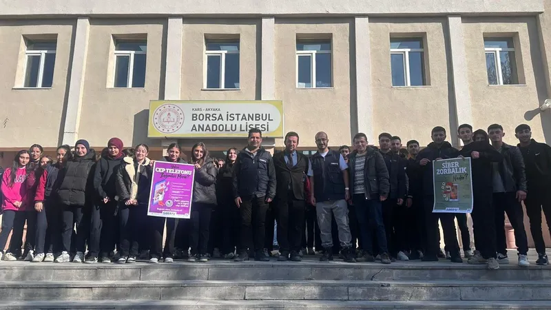 Akyaka’da 300 Öğrenciye Siber Güvenlik Eğitimi verildi