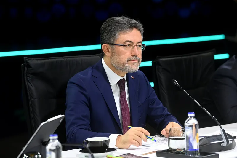 Bakan Yumaklı: Tarım sektörü dönemsel kayıpları hızla telafi edebilecek güçtedir