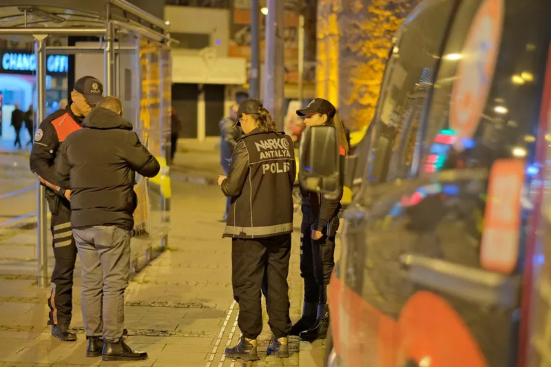 Antalya’da son bir haftada 1834 kişi yakalandı