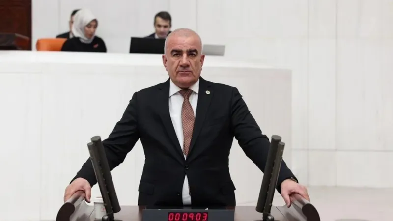 Milletvekili Özhan: ‘Besni’de 93 konutun kurası 15 Aralık’ta çekilecek’ 